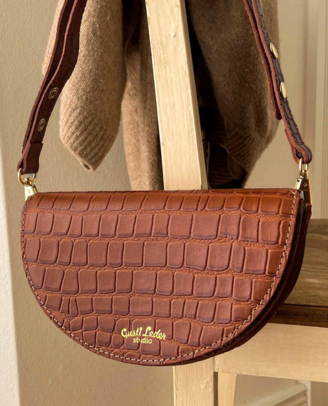 Caroline model